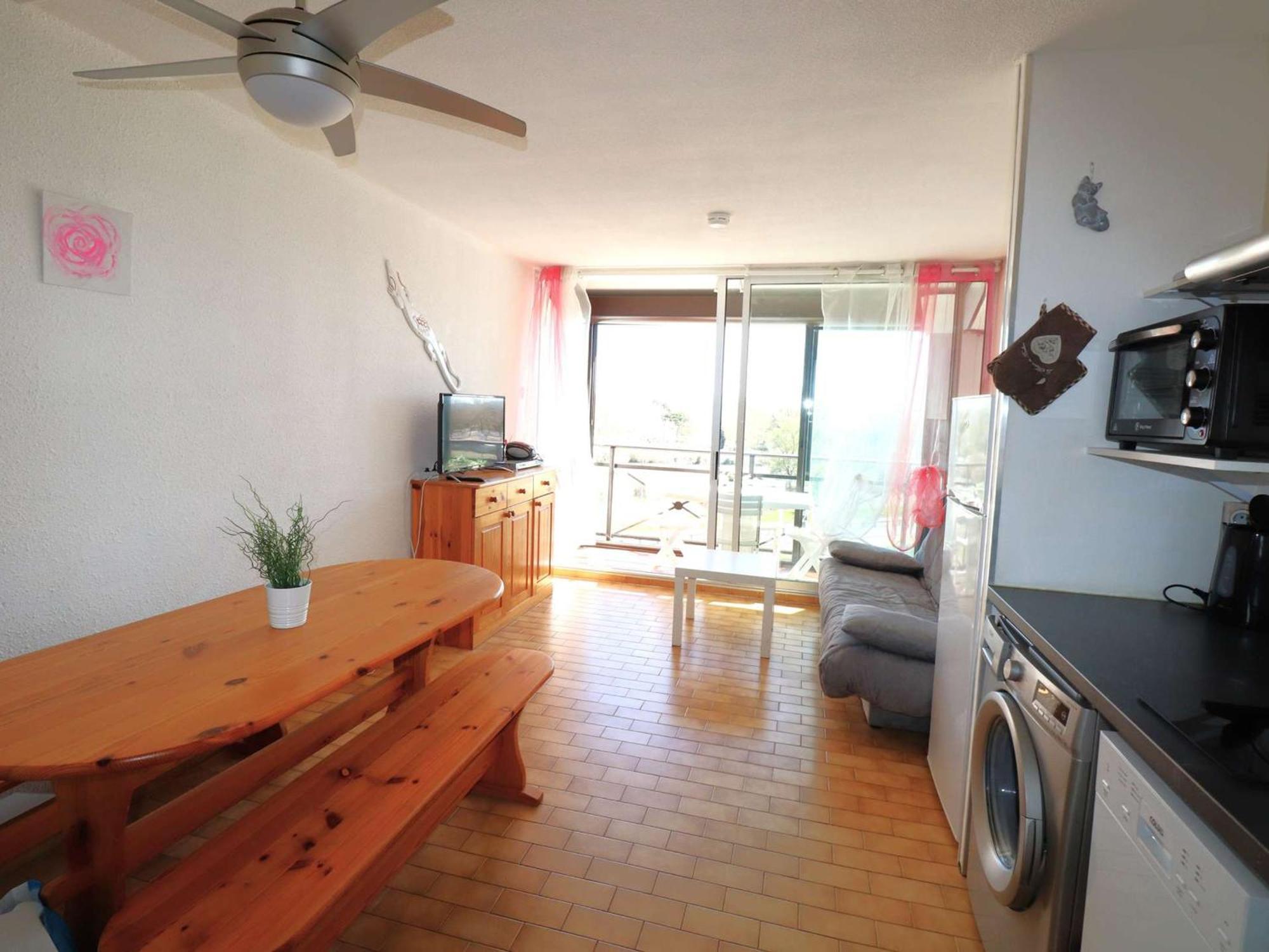 Studio Climatise Double Cabine Avec Piscine Et Parking A 650M De La Plage - Fr-1-307-140 Le Grau-du-Roi Exterior photo